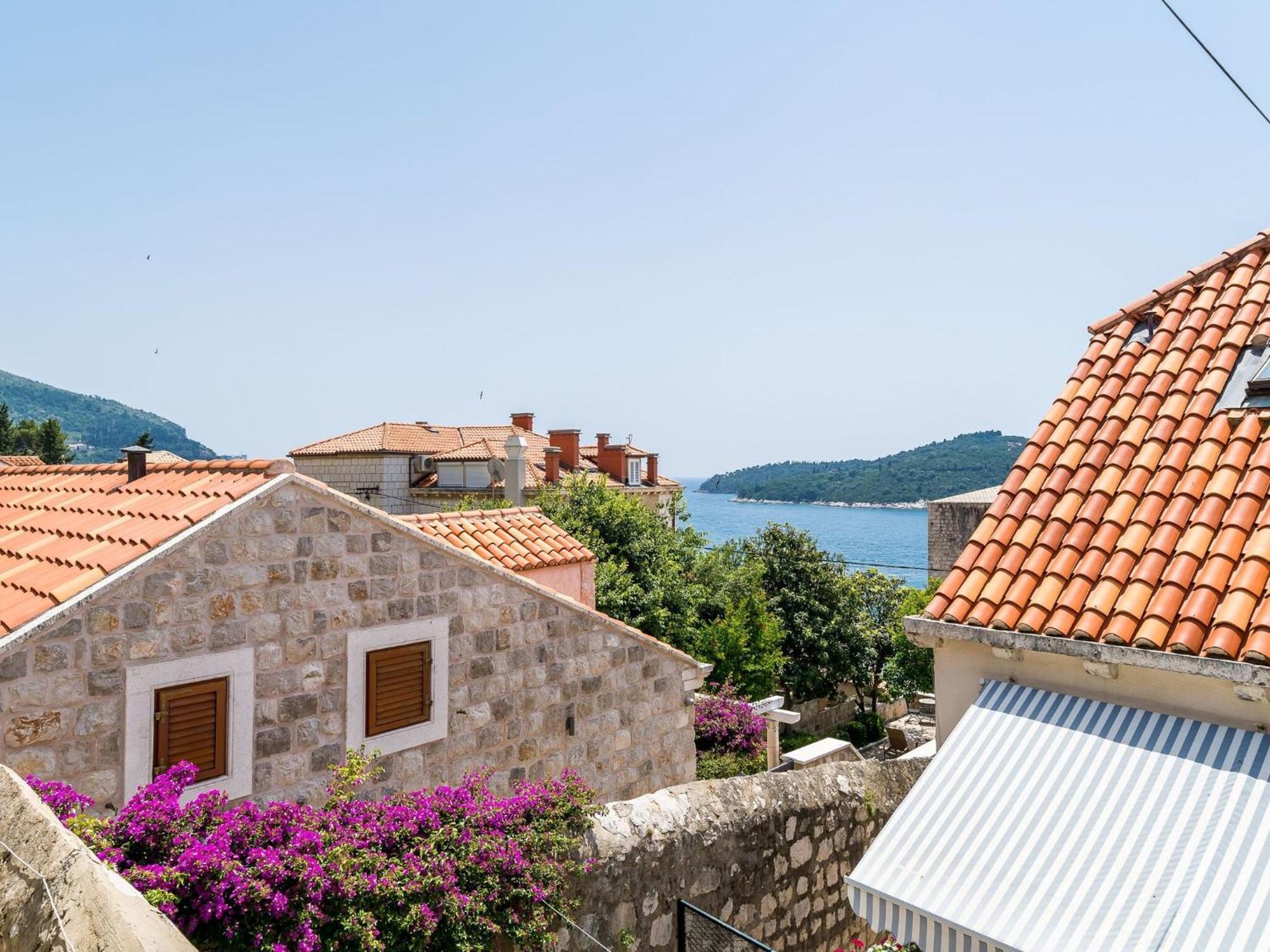 Apartments Casa Vanna - One-Bedroom Apartment With Terrace And Sea View Dubrovnik Exterior photo